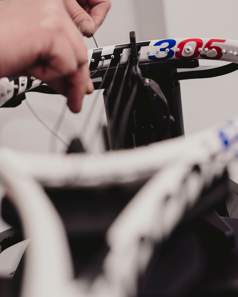 LES 3 CONSEILS CLÉS POUR CHOISIR VOTRE CORDAGE AU TENNIS